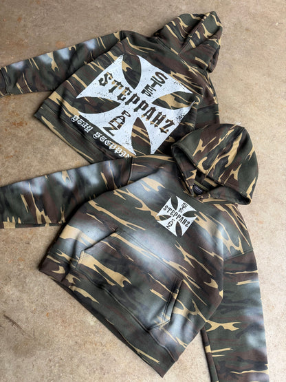 Camo set