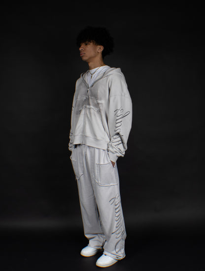 SIGNATURE ZIP UP